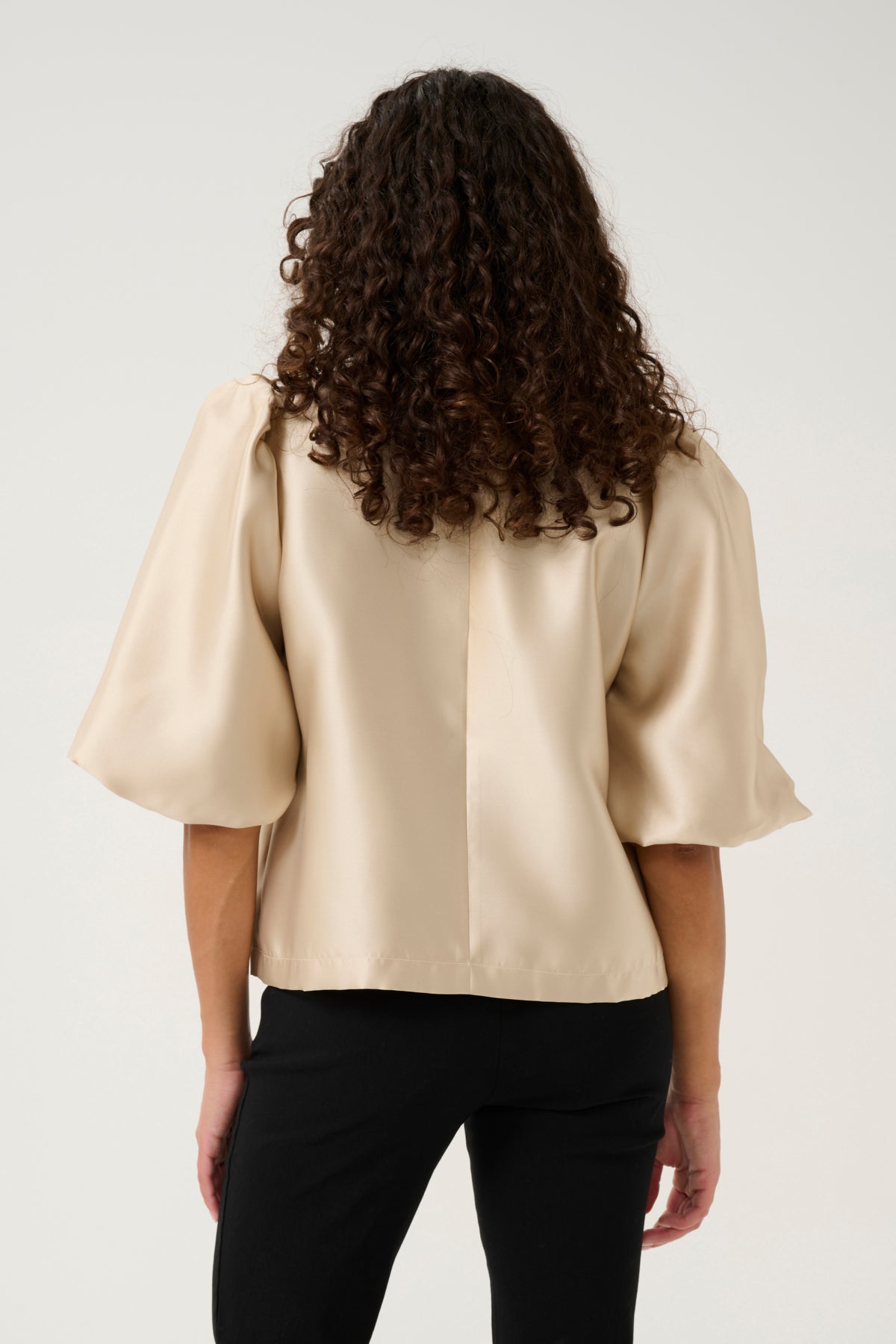 CULTURE Tafta jacket Champagne