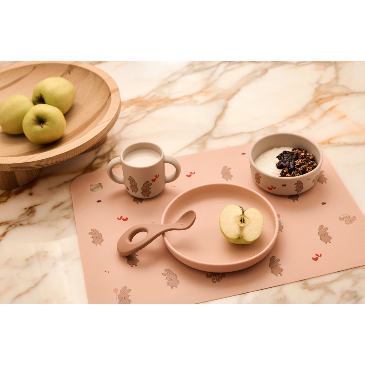 LIEWOOD Vivi Printed Tableware Set,Wild Child Lyserosa/Krem