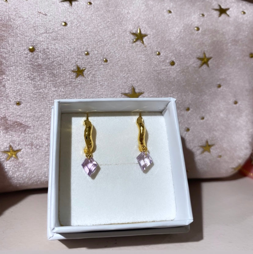 SYSTER P Diamona earrings Amethyst Lys Lilla