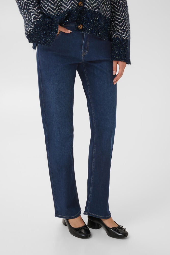 CULTURE Tali Milo Ami jeans for kvinner, dameunderdel i denim med klassisk snitt og blå vask.