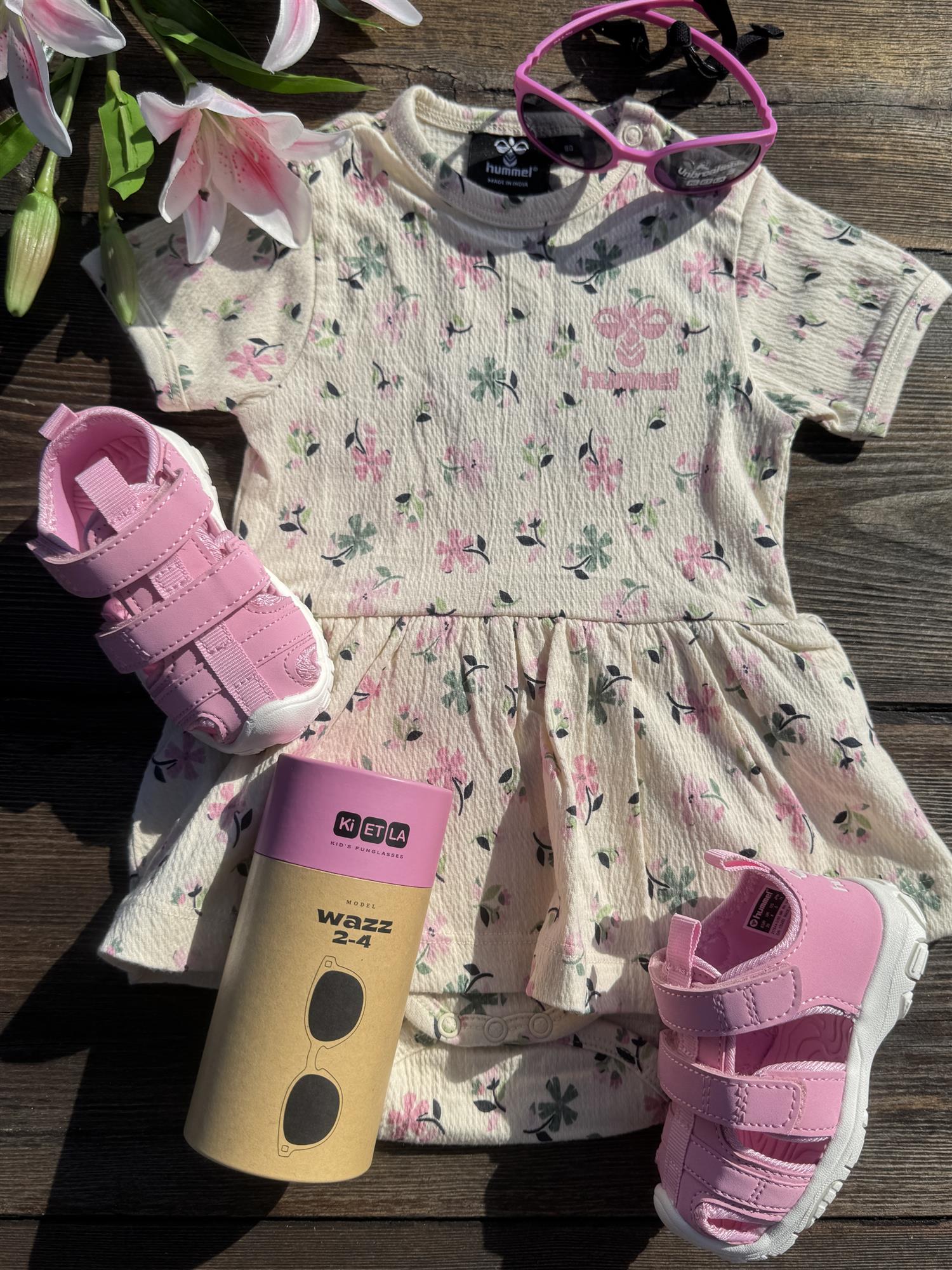 HUMMEL 0-4ÅR Tyra Body kjole Krem/Blomstret