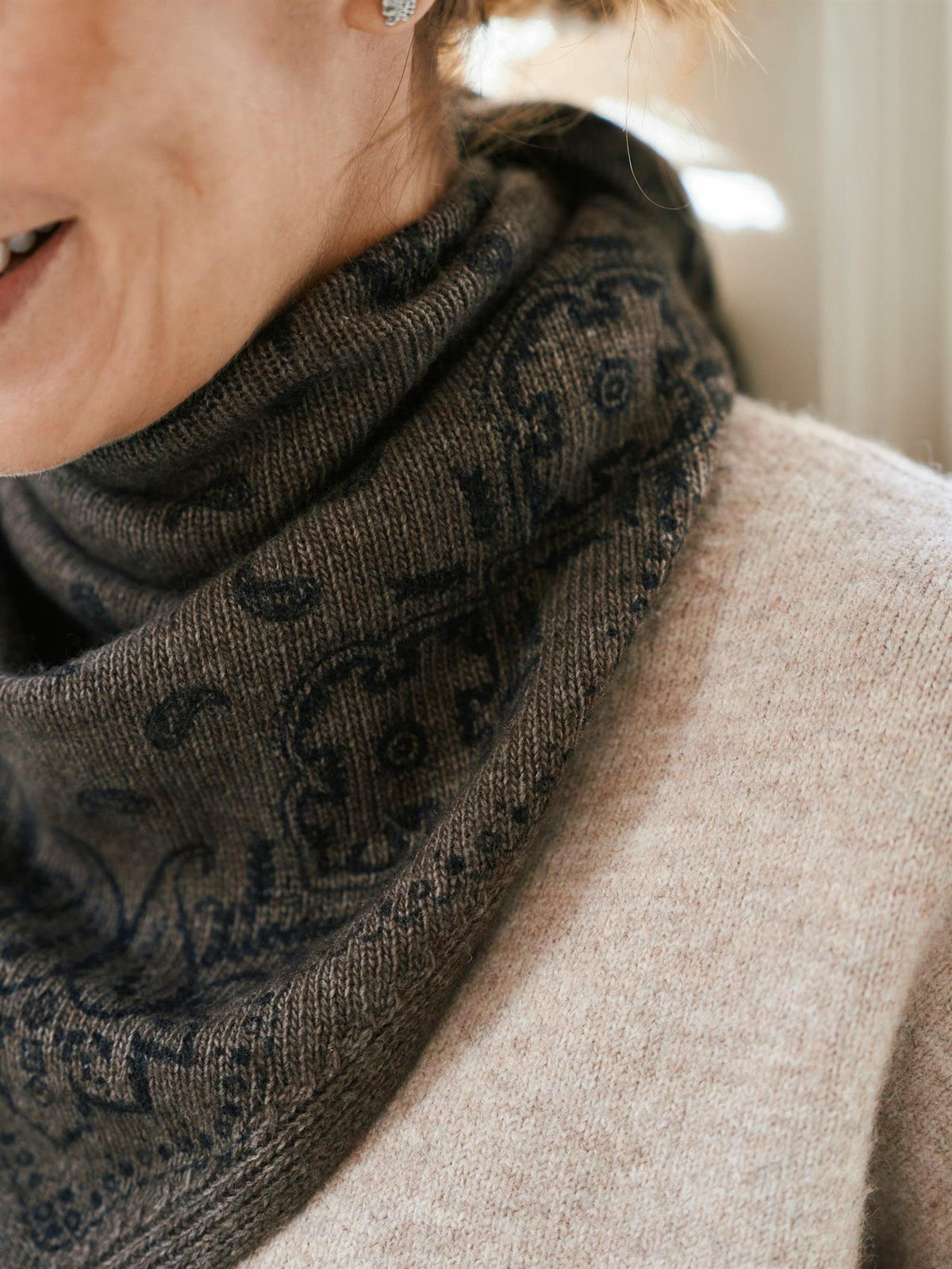 NEO NOIR Lolana Paisley Knit Scarf Brown Melange