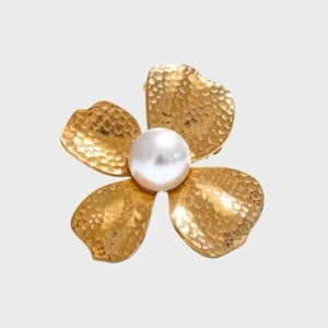 STICKY BESTIE Pearl/Flower Brooche