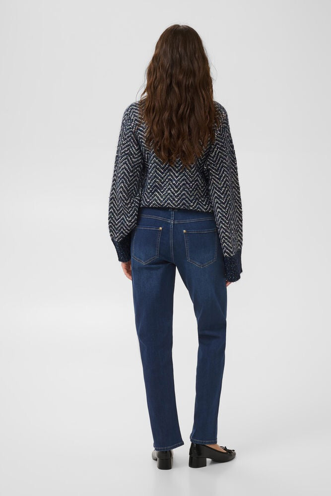 Kvinnelige CULTURE Tali Milo Ami jeans, dameunderdeler i denim med klassisk passform og synlige sømmer.