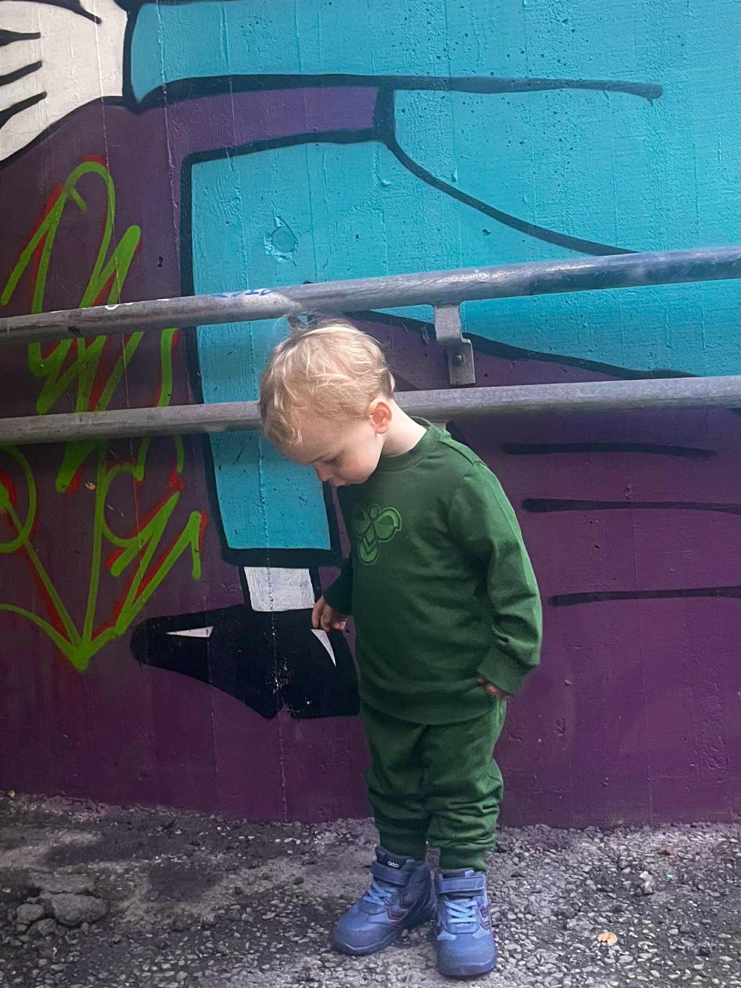 HUMMEL 0-4ÅR Jersey Crewsuit Bee Mørkegrønn