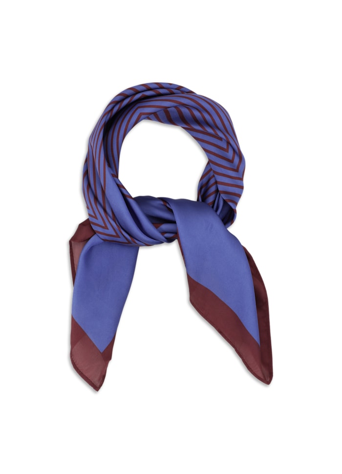 SUI AVA Classic Patterned Scarf Blue/Burgundy