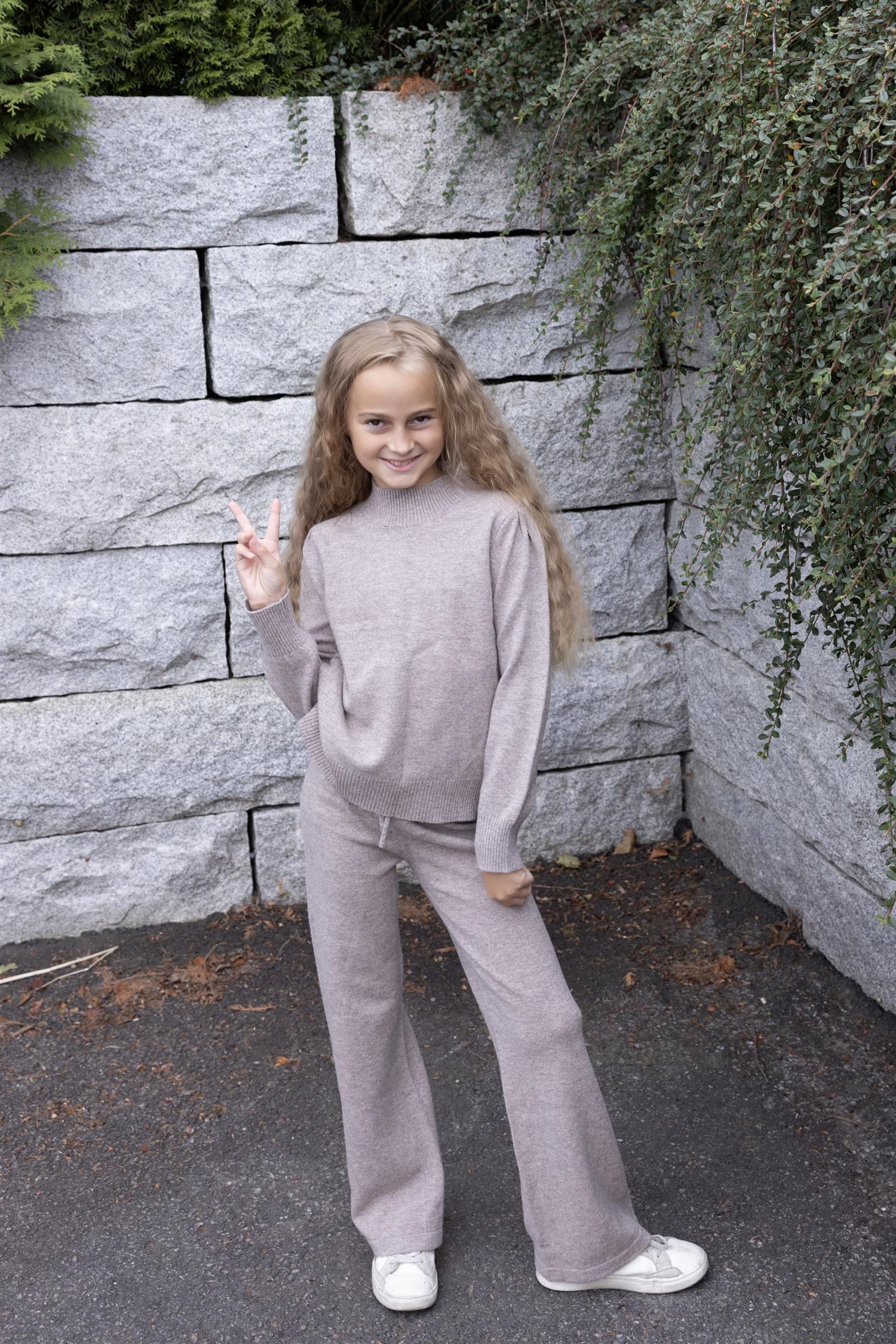 VILJE OG VE Adelyn Strikket Genser,Ull Taupe