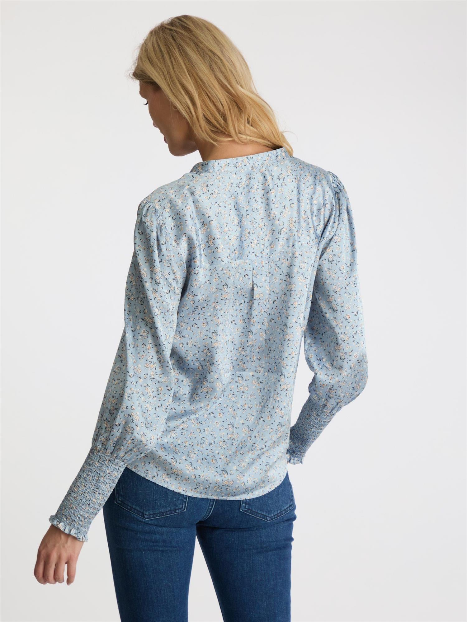 NEO NOIR Landa Mini Print Blouse Lyseblå