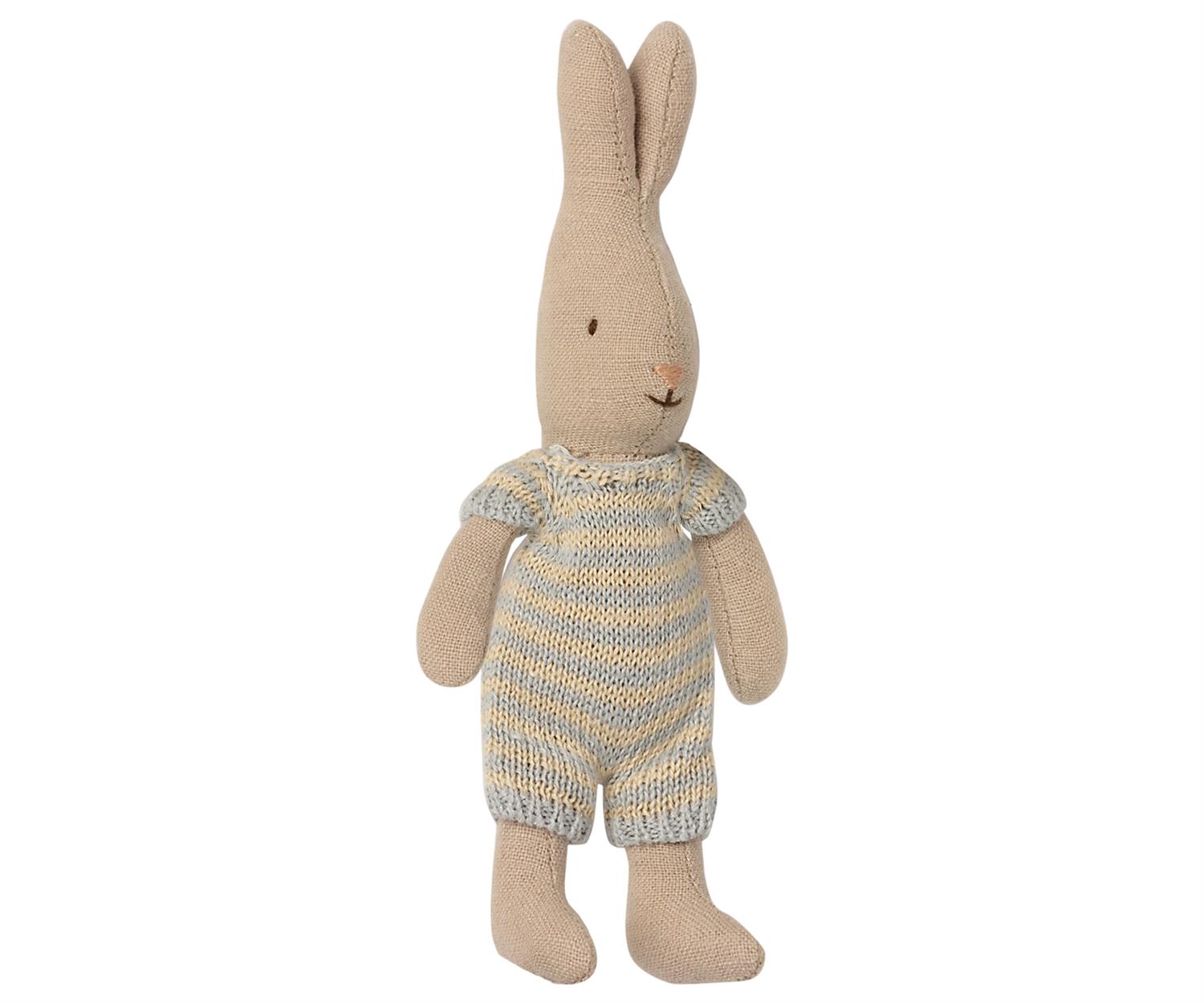 MAILEG Rabbit,Micro,Light blue suit Lyseblå