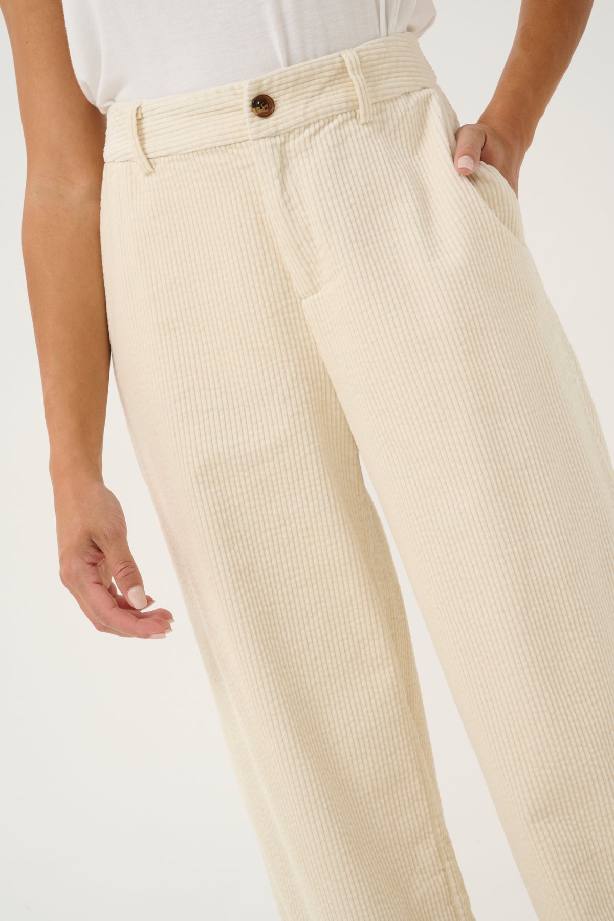 CULTURE Klay Pants Creme