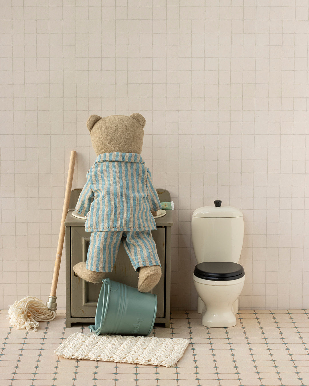 MAILEG Miniature Bathroom Sink Grå