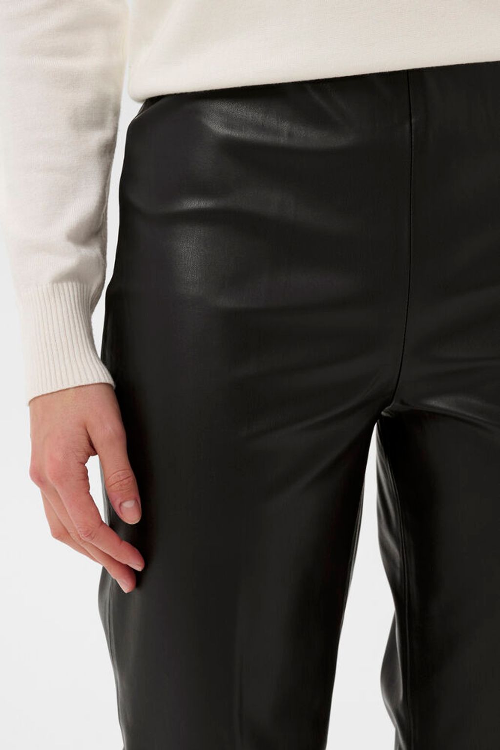 SAINT TROPEZ Dowie Flared Pants