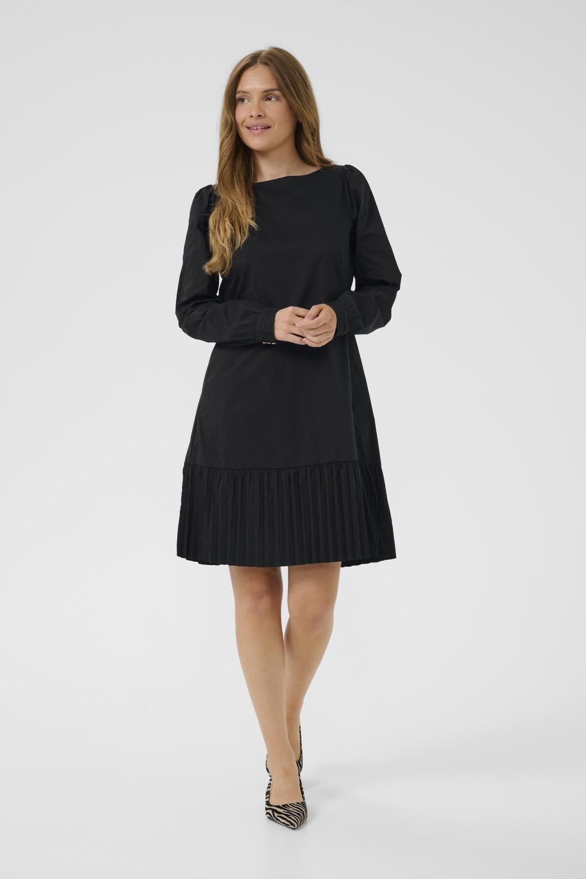 CULTURE Beate Antoinett Dress