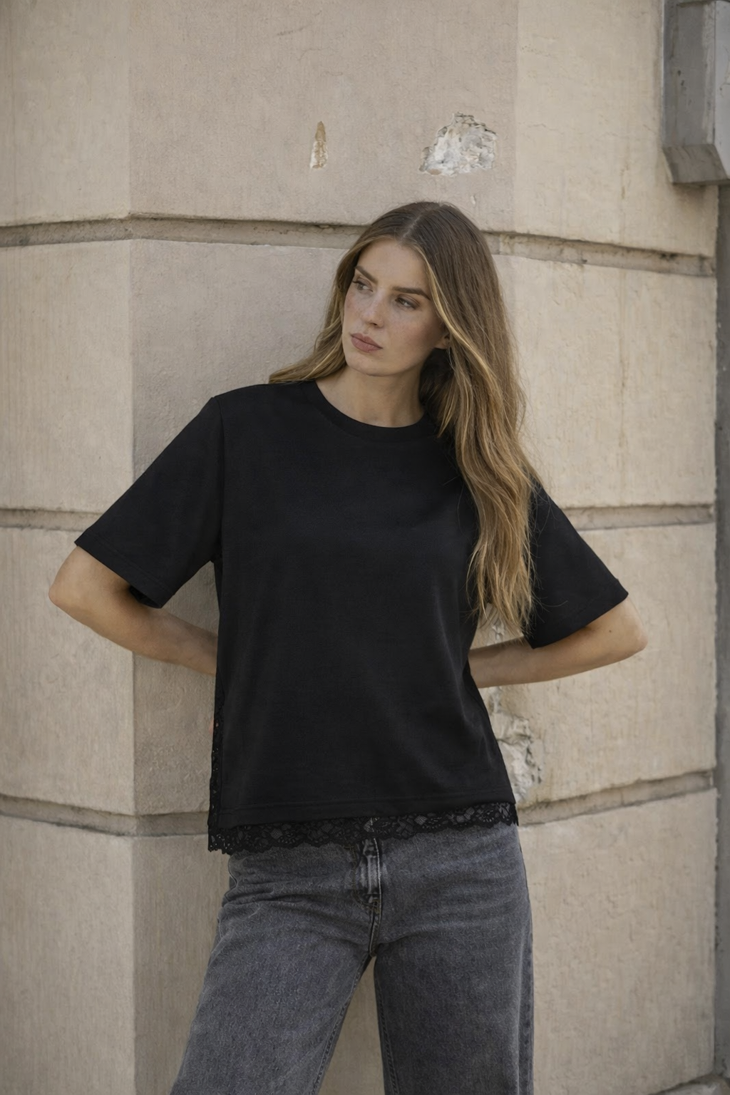 CO´ COUTURE Evi Lace Tee Black - Farmor Ingvarda
