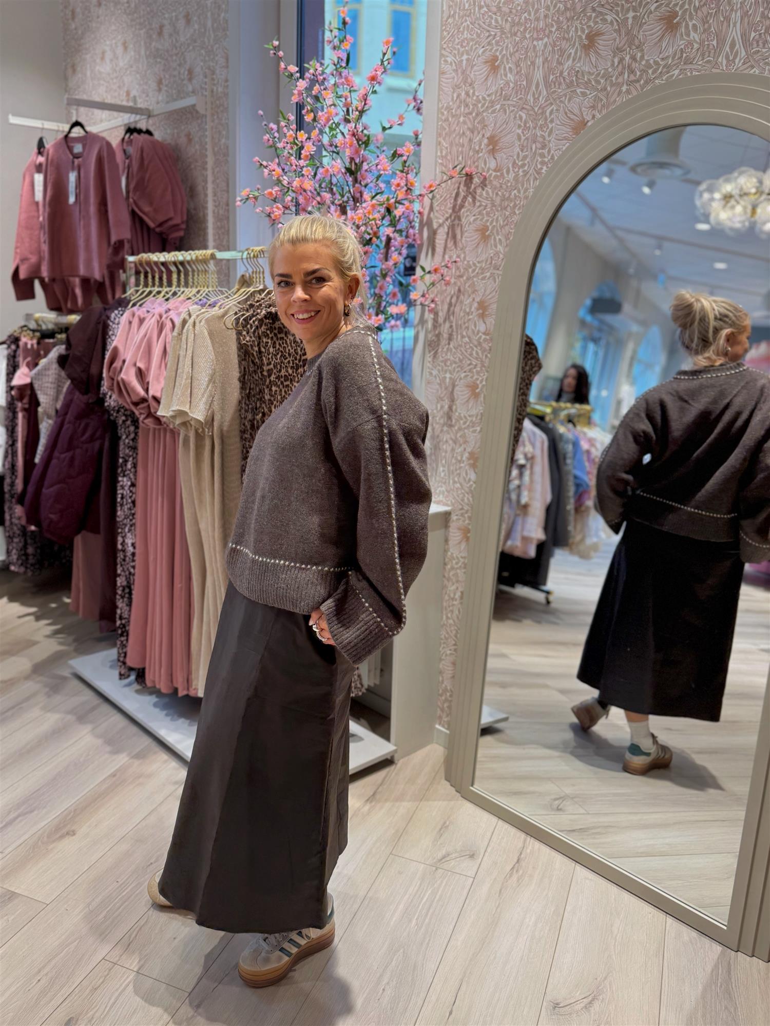 CULTURE Lilli PU Skirt Bordeaux - Farmor Ingvarda