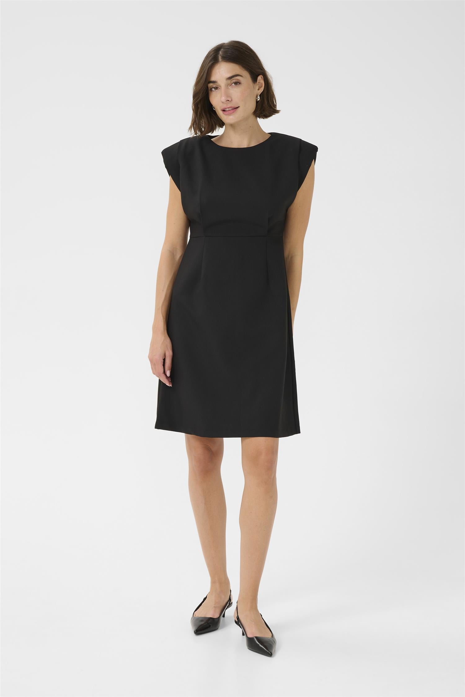 CULTURE Alaine Dress Svart