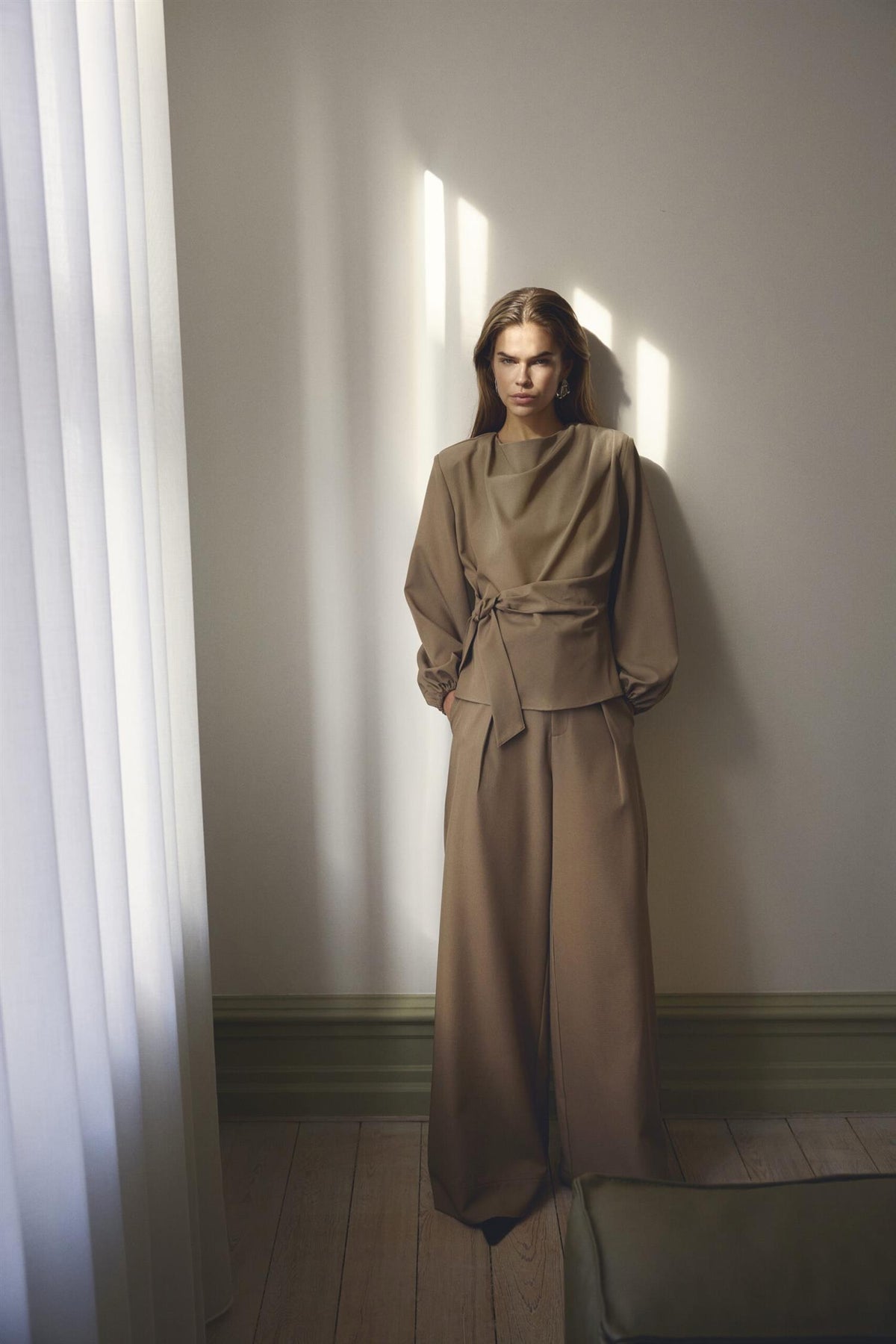 CO´ COUTURE Luna Tie Blouse
