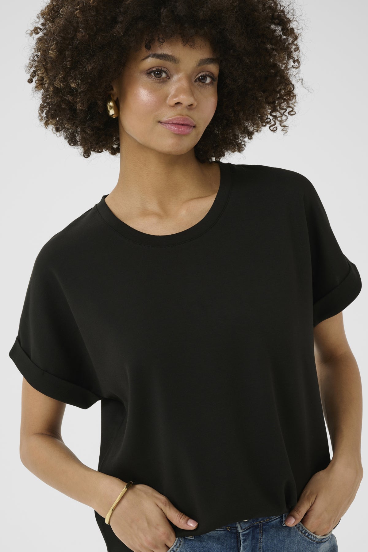 CULTURE Agga Chabrina T shirt Black