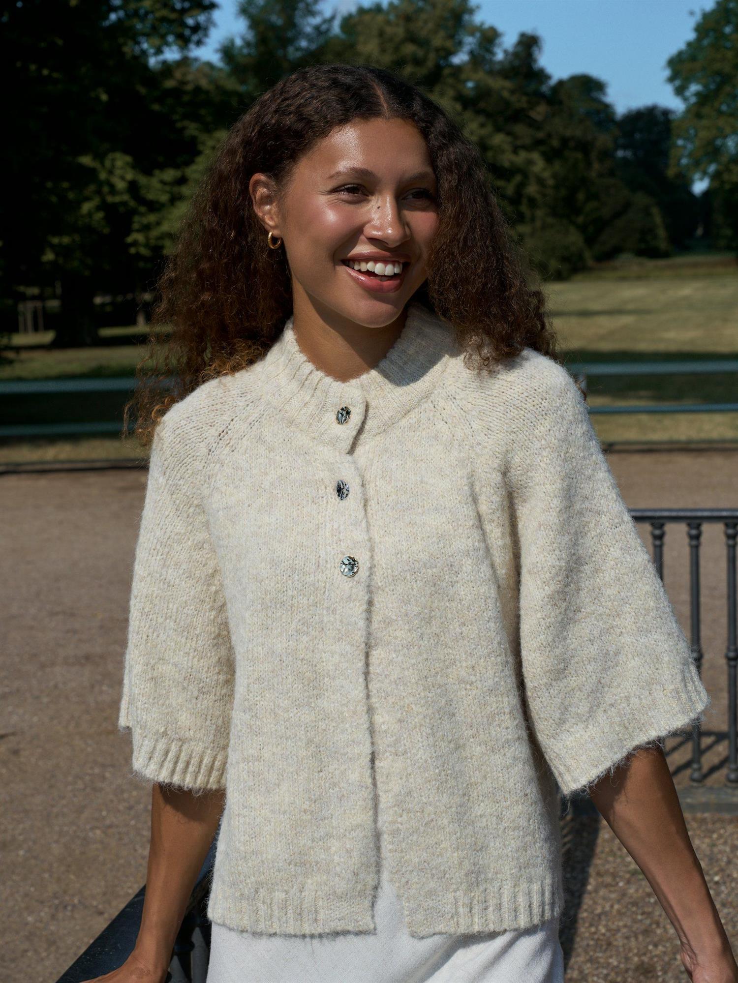 NEO NOIR Benuta Fluffy Knit Cardigan Ivory