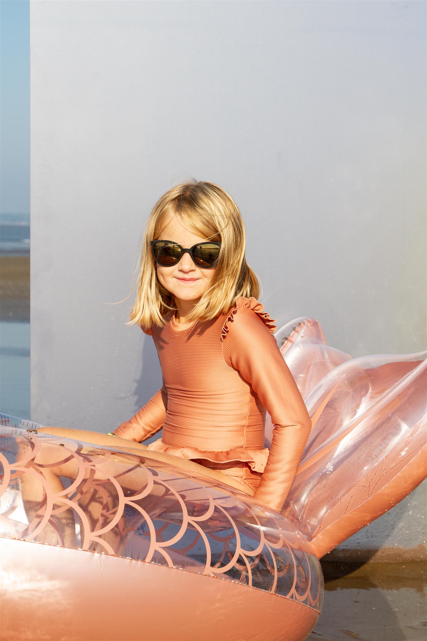 Ki ET LA Solbriller 6-9 år,Buzz Svart - Farmor Ingvarda