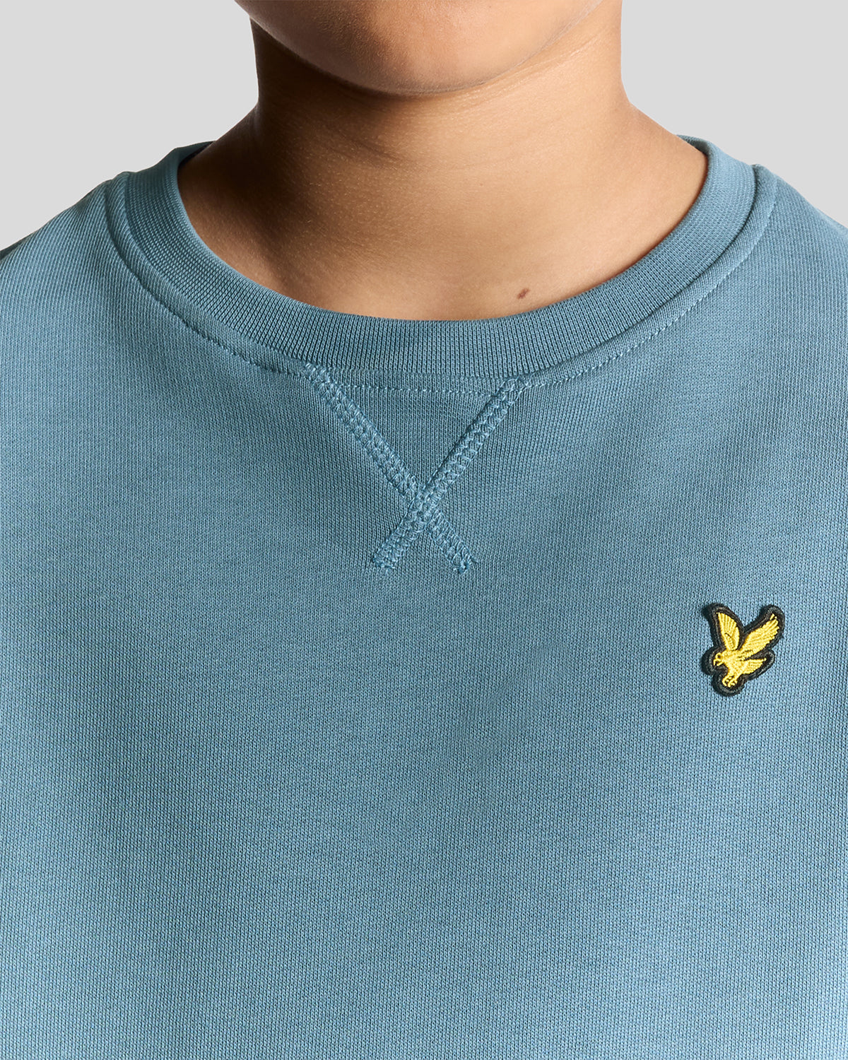 LYLE & SCOTT Crew Neck Sweatshirt Mellomblå - Farmor Ingvarda