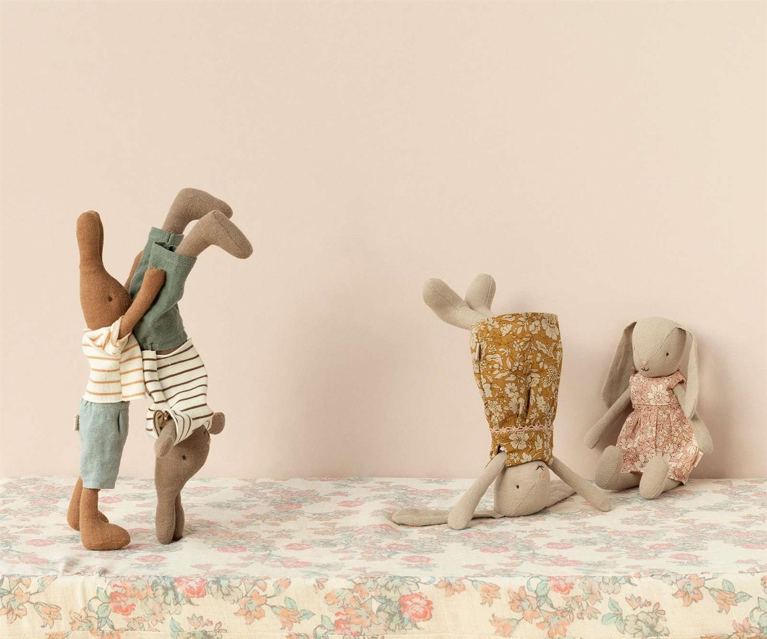 MAILEG Bunny size 1,Flower dress Rosa - Farmor Ingvarda