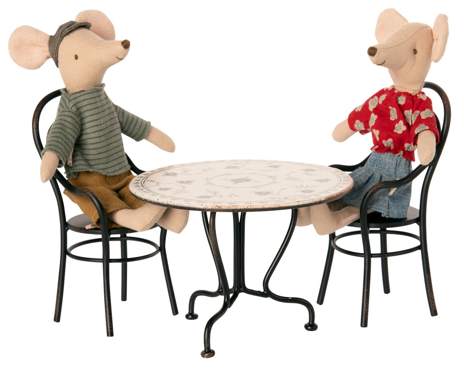MAILEG Dining table set w/2chairs Svart - Farmor Ingvarda