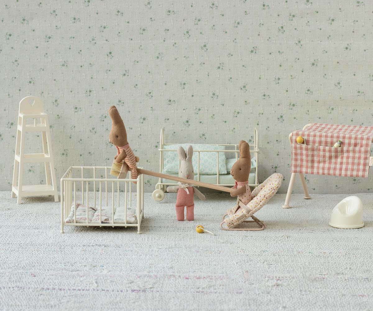 MAILEG Rabbit MY,ruter Rød - Farmor Ingvarda