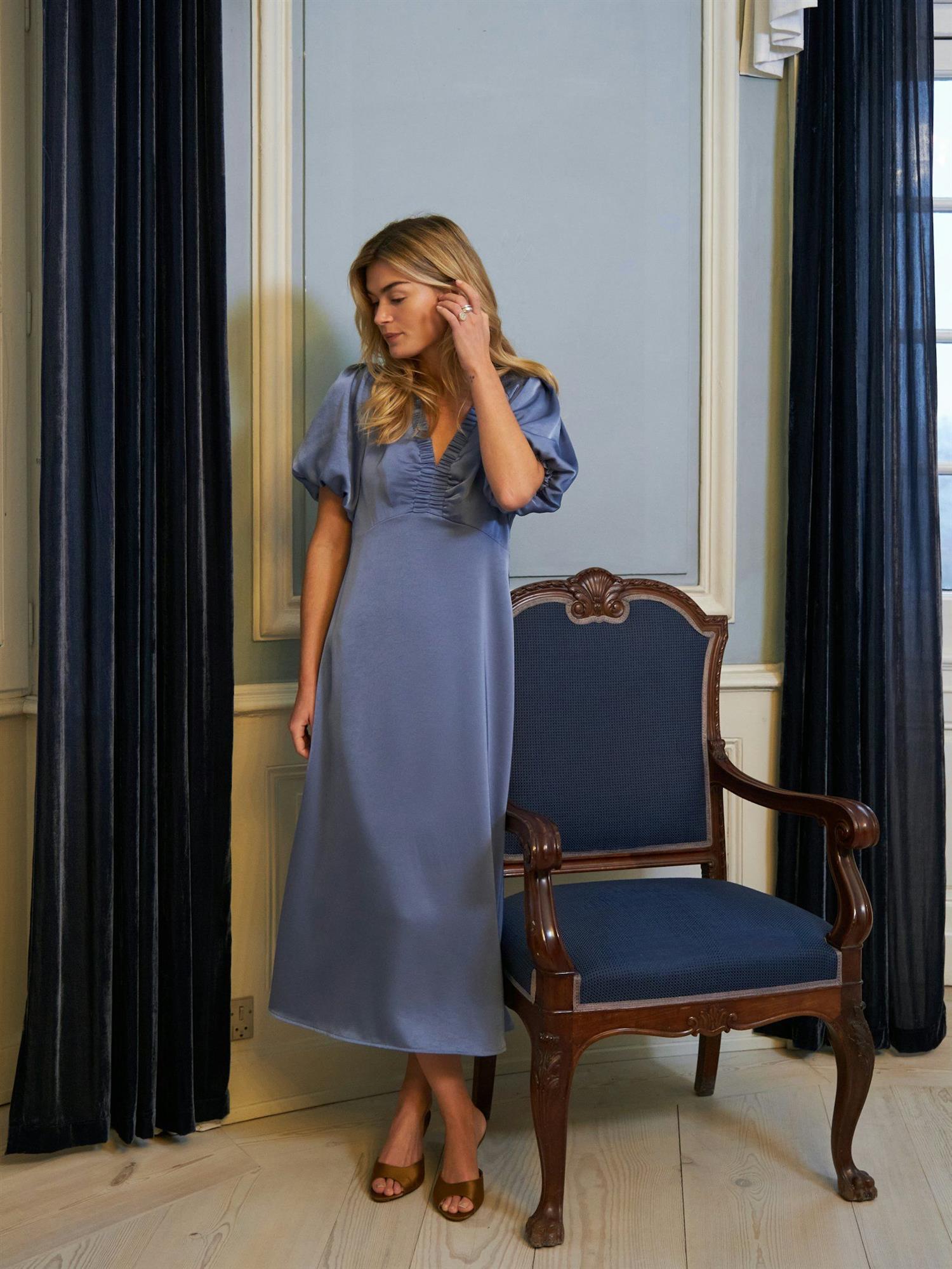 NEO NOIR Illana Heavy Sateen Smoke Blue - Farmor Ingvarda