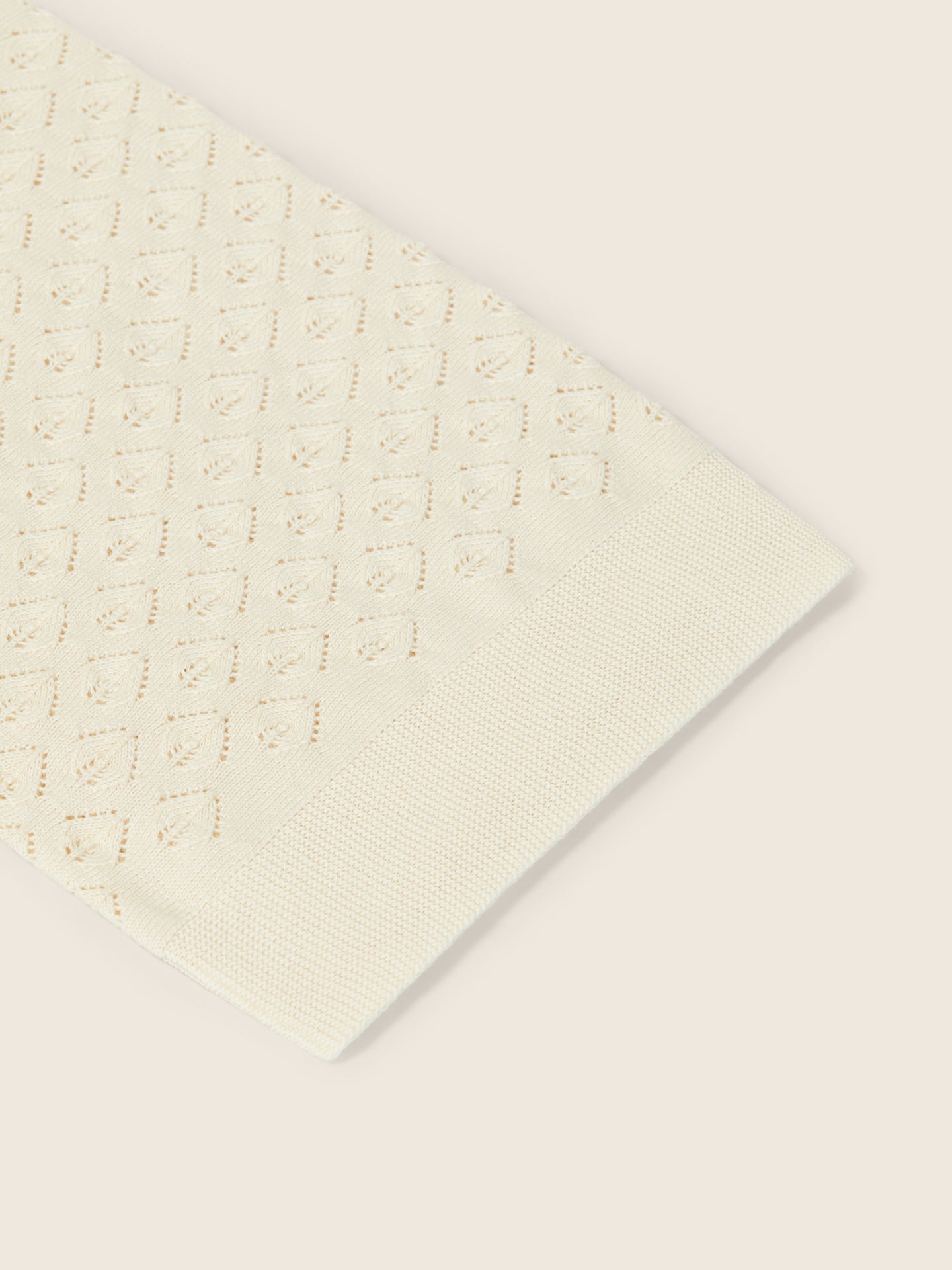 WEDOBLE Babyteppe m/heklemønster Beige - Farmor Ingvarda