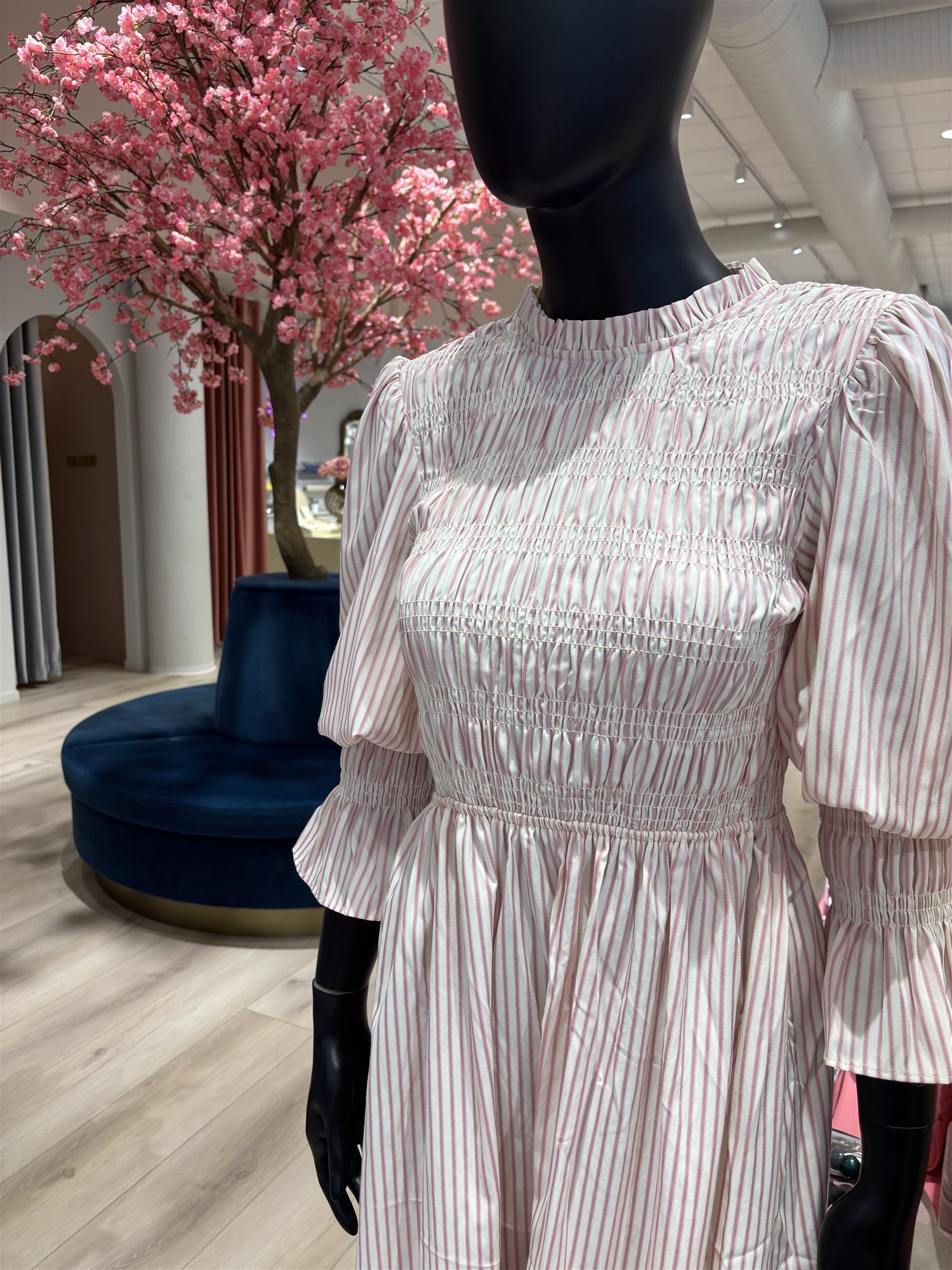 YAS Yaswito Long Dress - Farmor Ingvarda